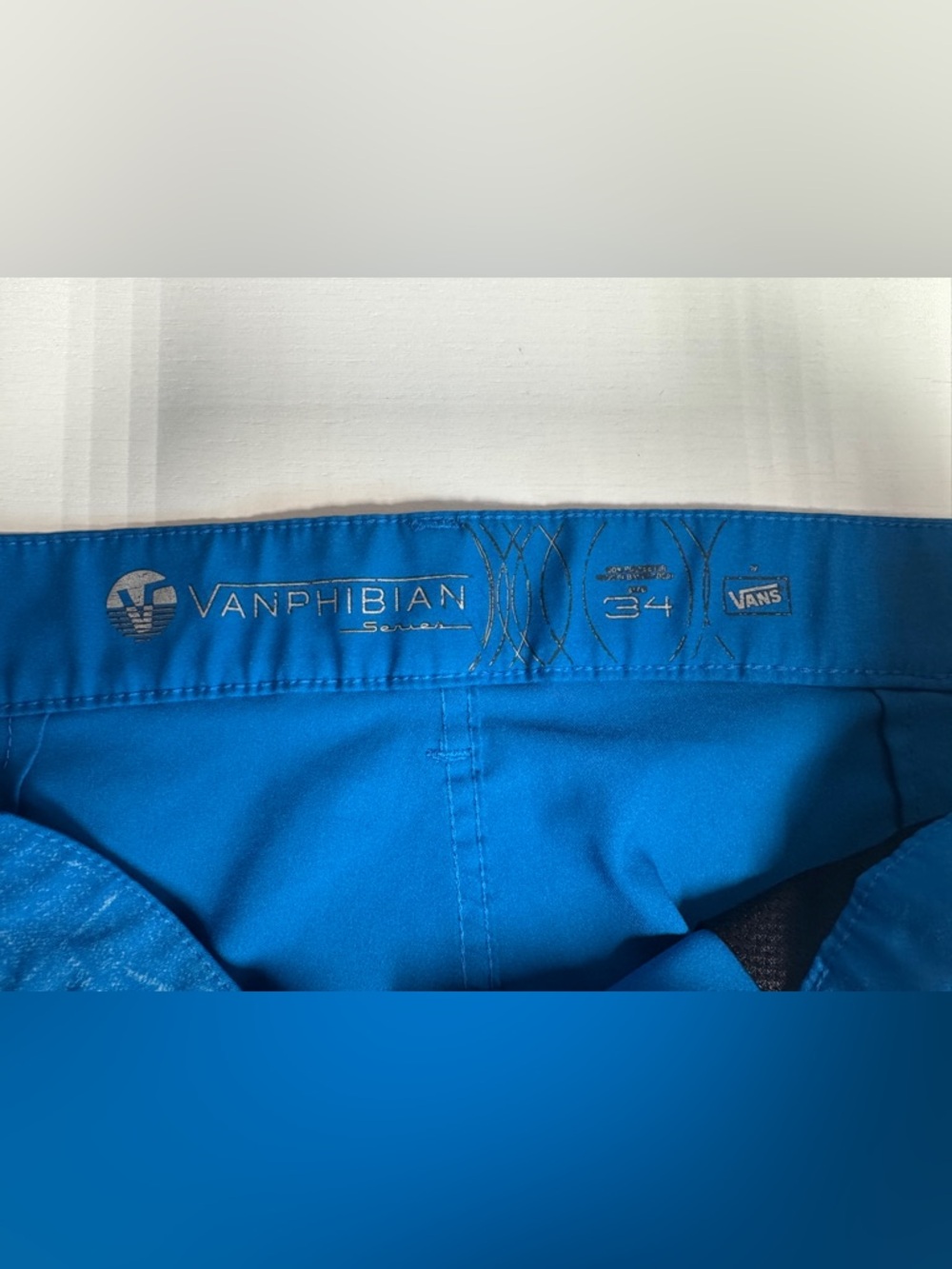 Vans men’s board blue shorts size 34 - Picture 3 of 3